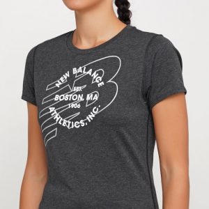 Футболка NEW BALANCE